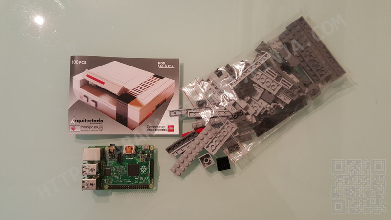 Illustration for article titled NesPI - La caja para la Raspberry PI 2 con forma de Nintendo Nes hecha con piezas de LEGO